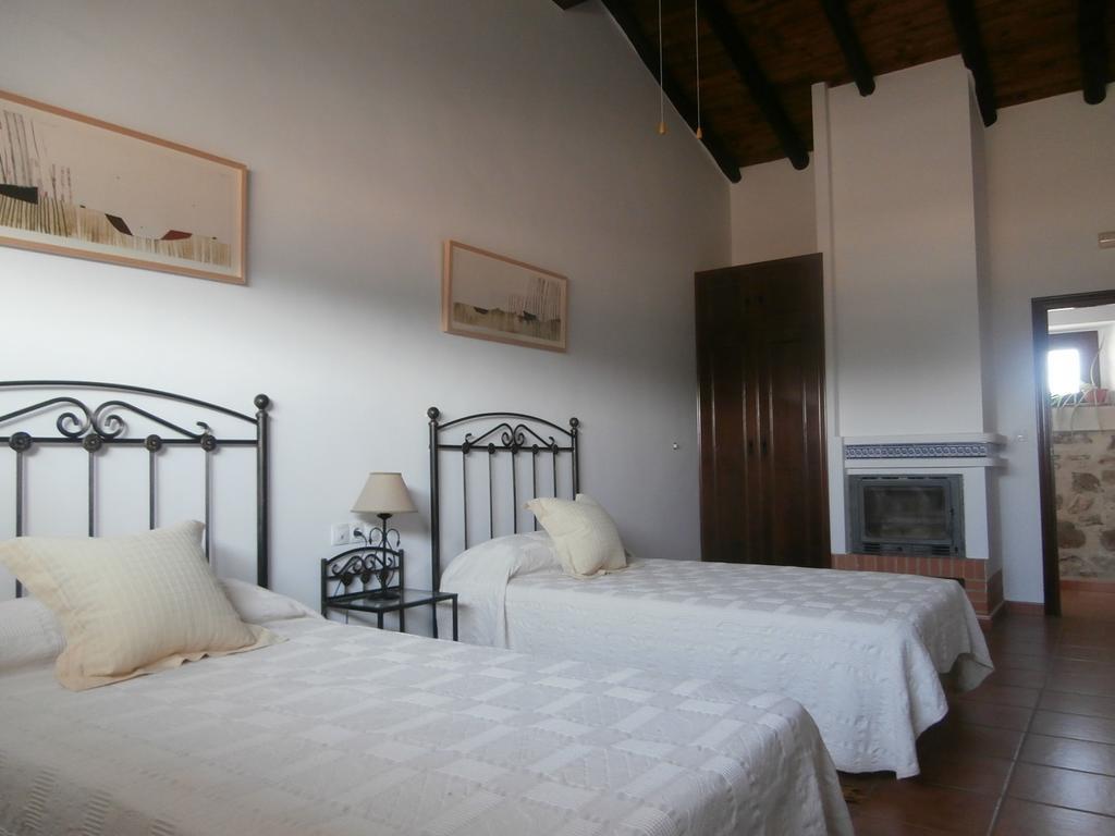 Casa Rural Las Gamitas Otel Almoharin Dış mekan fotoğraf